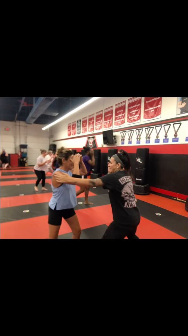 What a great night of fun, fitness and self defense! The women’s course is in full swing and they are bringing more heat then the current heat wave! 🔥 keep it up!!! 

Allegiancekm.com 

#fittofightrepublic #selfdefense #kravmaga #fitness #hillsboroughnj #hillsboroughnjmoms